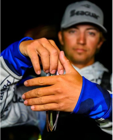 3.7" Strobe Shaker (6th Sense)