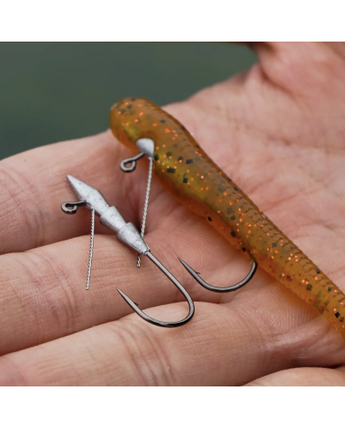 Weedless Hover Rig (Core Tackle) Weedless Hover Rig (Core Tackle)